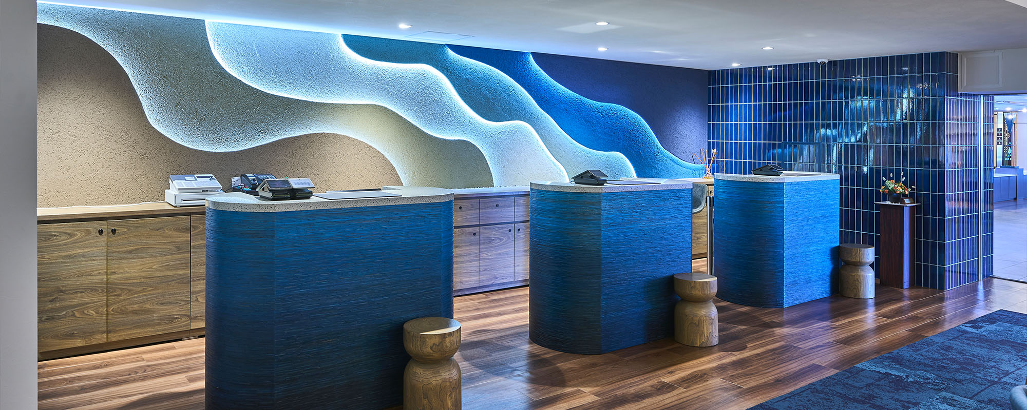 会社概要メインビジュアル