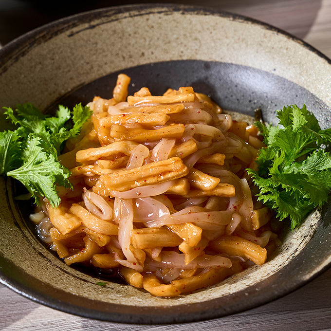 大根とイカの和え物