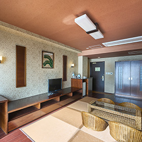 プレミアムルームアジアンの内観