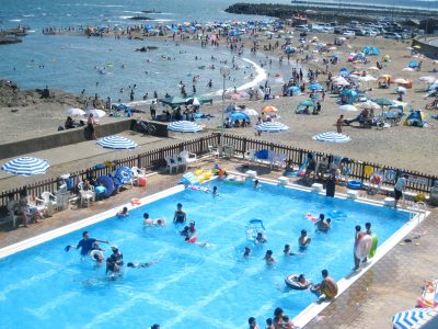 【販売終了】★夏休み期間限定・特典付きバイキングプラン★家族の思い出作りは海もプールも遊べるホテルに決まり！　プランのご案内