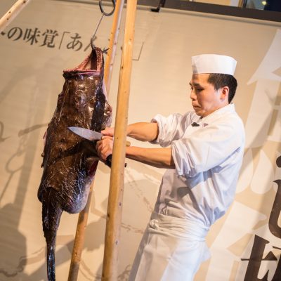 【ビッグコミック】「ナマタイム　なまずくんが行く！」で大洗ホテルのあんこう吊るし切りが紹介されました。